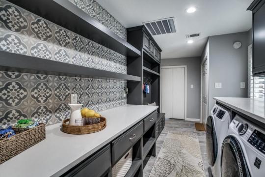 laundry-room-remodel-coppell02
