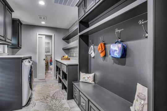 laundry-room-remodel-coppell06