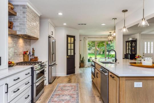 elegant kitchen lighting