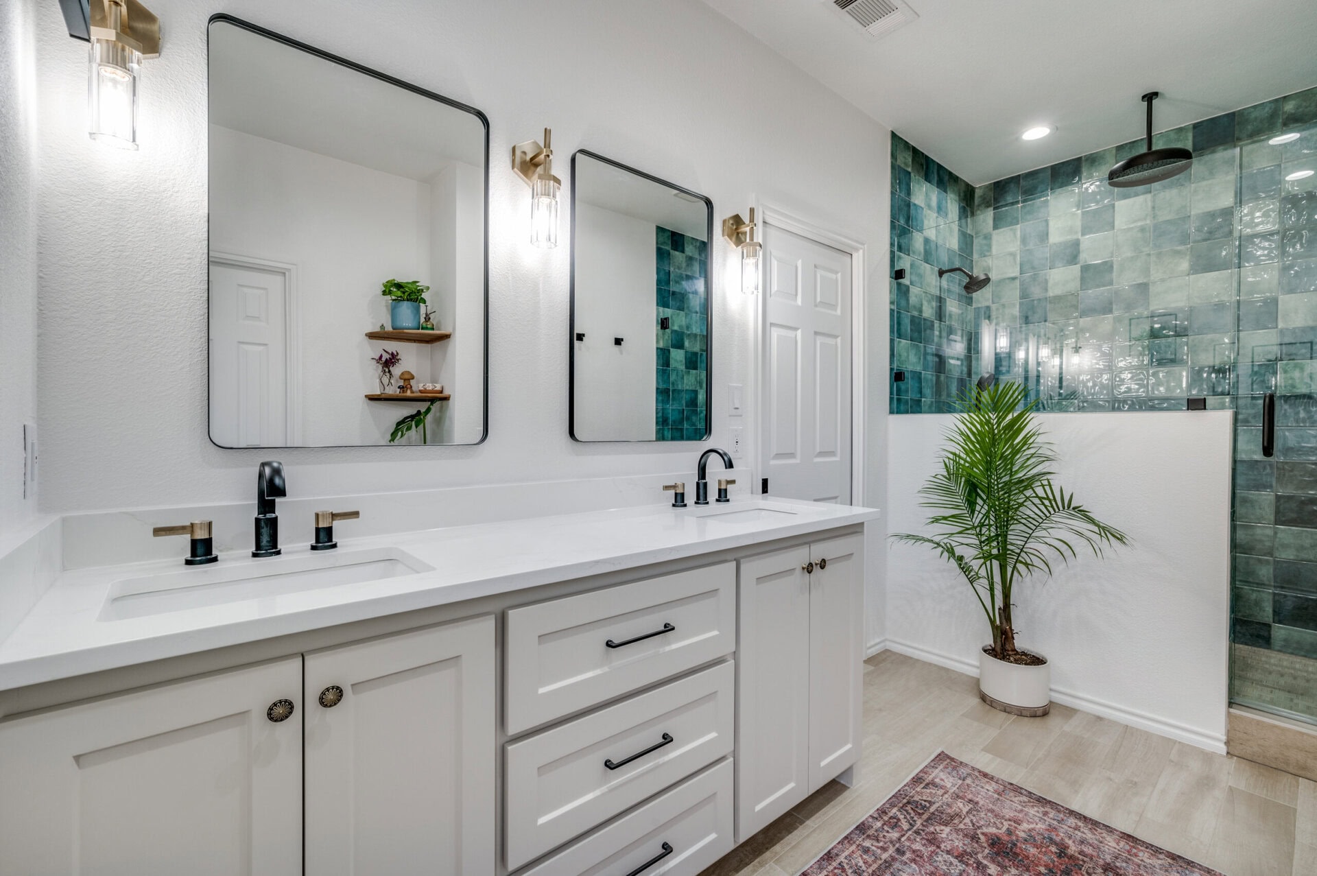 Featured image for “Modern Primary Bathroom Remodel in Frisco, Texas”